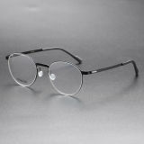 Round Titanium Glasses LE8021_Black