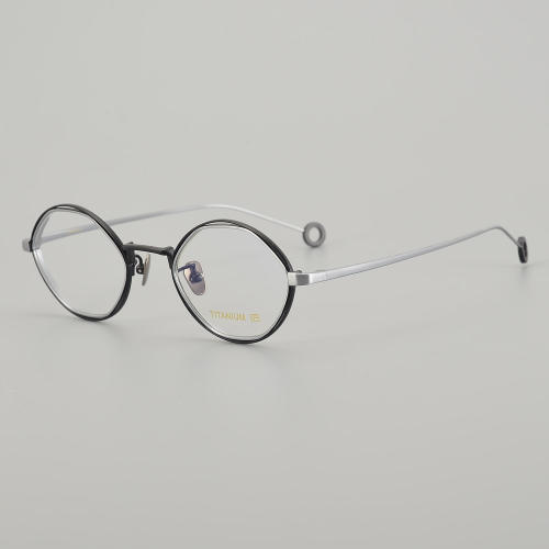 Oval Titanium Glasses LE5051_Black - Silver