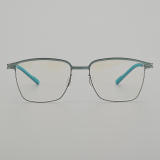 Square Titanium Glasses LE5296 - Green - Gunmetalv Front ViewFront View