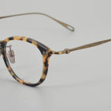 Oval Acetate & Titanium Glasses LE5243 - Tortoise - Bronze