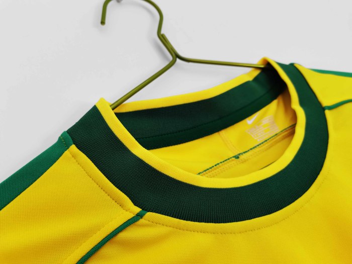 1998 Brazil  Home Retro Jersey