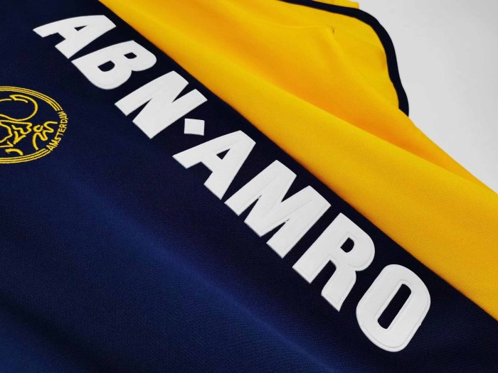 00-01  Ajax Away  Retro Jersey