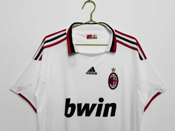 09-10 AC Milan Away Retro Jersey