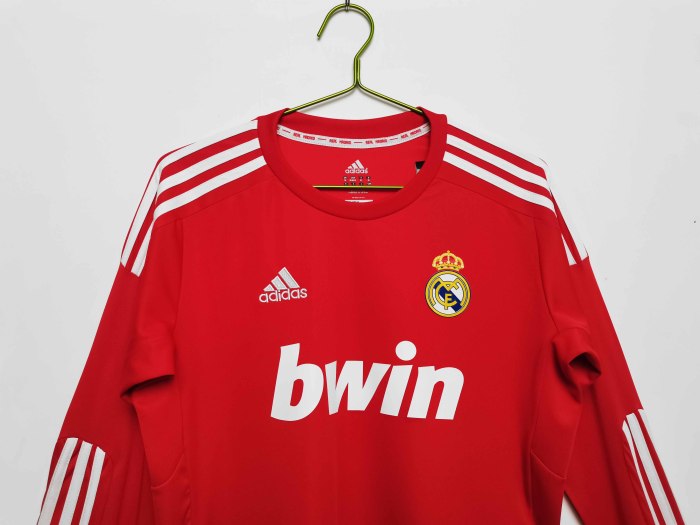 Long sleeve11-12 Real Madrid Second away Retro Jersey