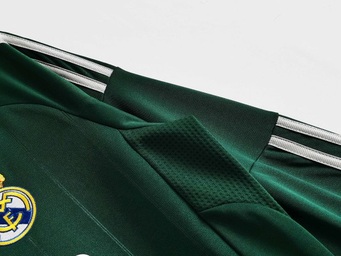 Long sleeve12-13 Real Madrid Second away  Retro Jersey
