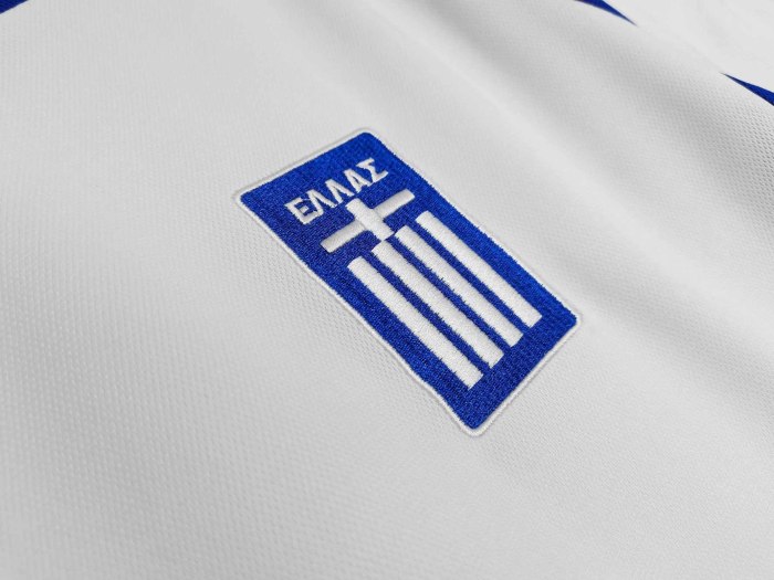 2004 Greece Away Retro Jersey