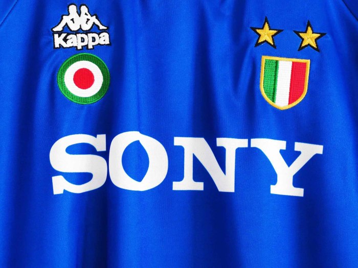 95-96 Juventus  Away Retro Jersey