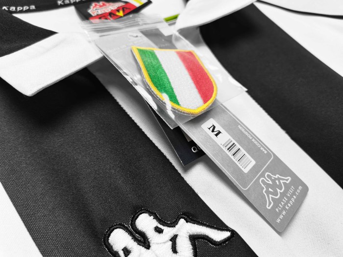 Long sleeve 97-98 Juventus Home Retro Jersey
