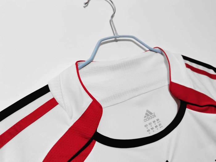 06-07 AC Milan Away Retro Jersey
