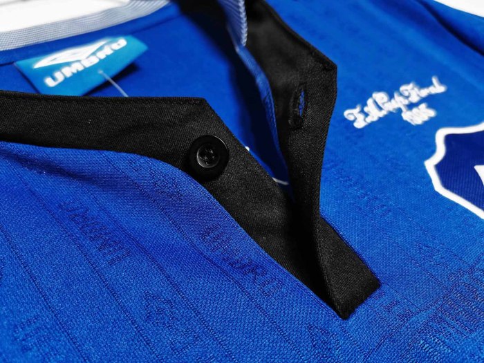 1995  Everton Home Retro Jersey