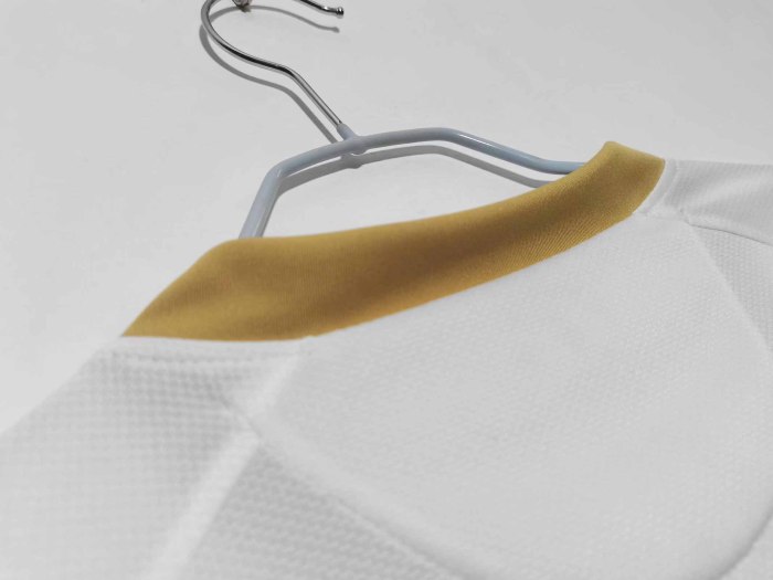 06-07 Manchester United Away Retro Jersey