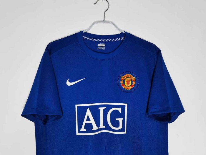 08-09 Manchester United Second away Retro Jersey