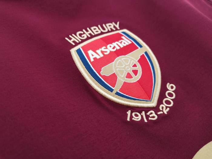 05-06 Arsenal Home Retro Jersey