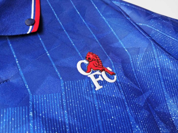 89-91 Chelsea Home Retro Jersey
