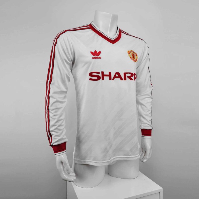 Long sleeve 86-88 Manchester United Away Retro Jersey