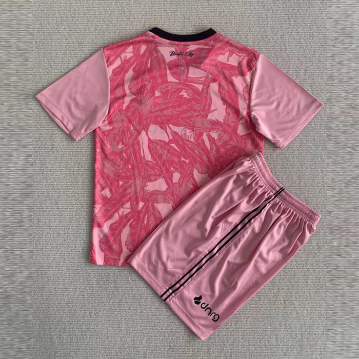 Kids kit 23-24 Bristol City Goalkeeper Thailand Quality