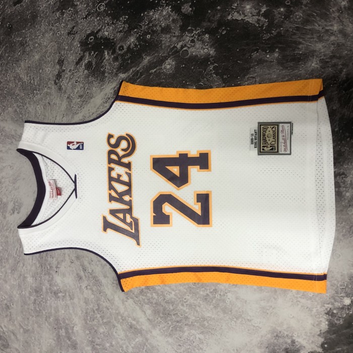Heat Transfer  NBA Retro Los Angeles Lakers Kobe Bryant Mitchell & Ness 2009-10 White Hardwood Classics Swingman Jersey