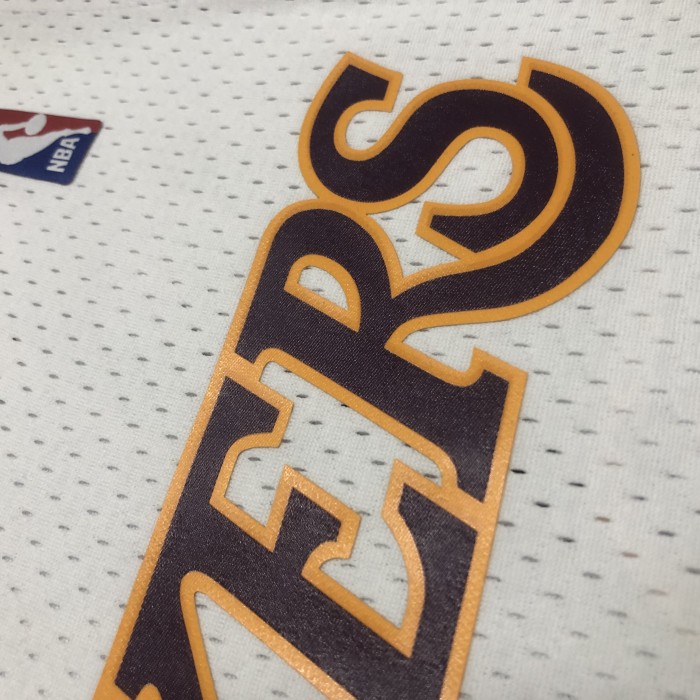 Heat Transfer  NBA Retro Los Angeles Lakers Kobe Bryant Mitchell & Ness 2009-10 White Hardwood Classics Swingman Jersey