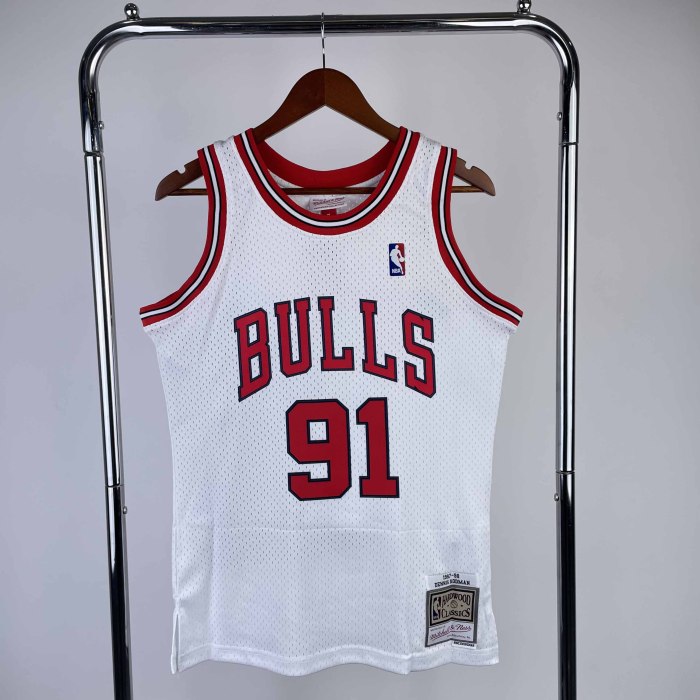 Heat Transfer 1998 NBA Chicago Bulls Dennis Rodman Retro White Jersey