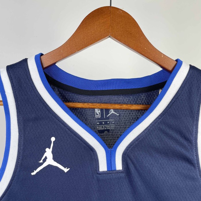 Heat Transfer 2023 Dallas Mavericks Kyrie Irving Navy Jersey