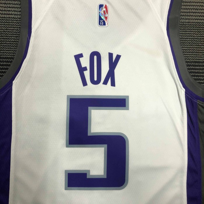 Heat Transfer Sacramento Kings De'Aaron Fox 75th Anniversary White Jersey