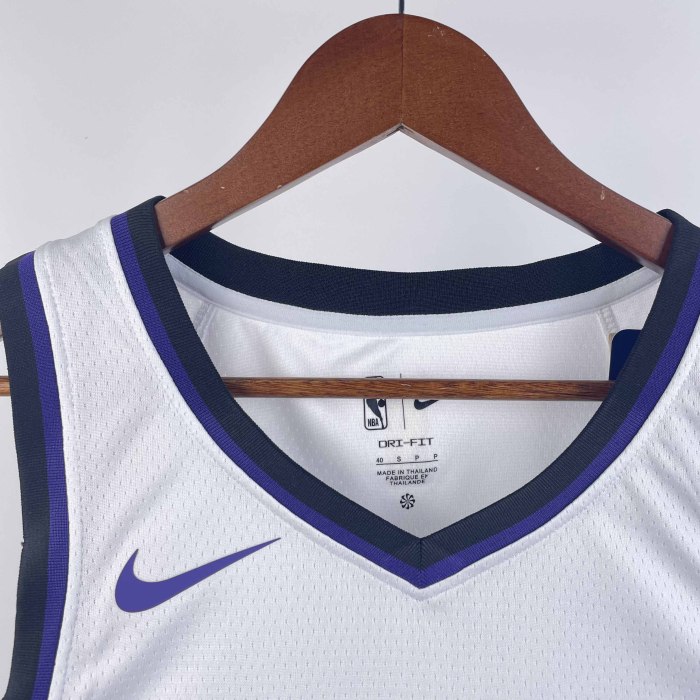 Heat Transfer 2024 Sacramento Kings De'Aaron Fox Home White Jersey