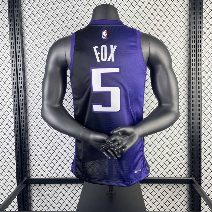 Heat Transfer 2024 Sacramento Kings De'Aaron Fox Purple Jersey