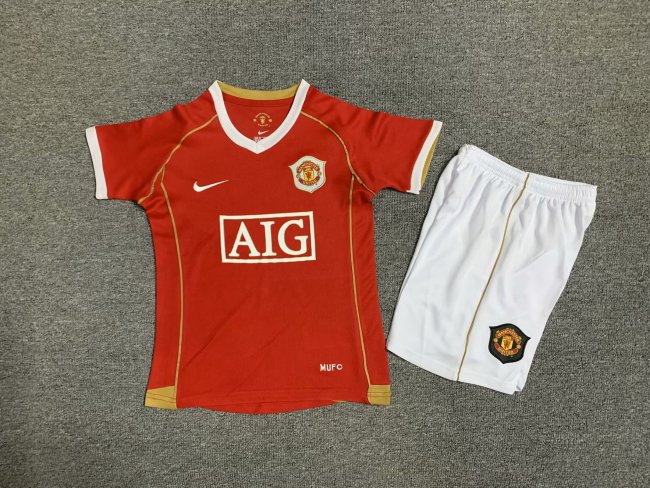 Retro Kids Manchester United 06/07 Home Jersey Football Kit