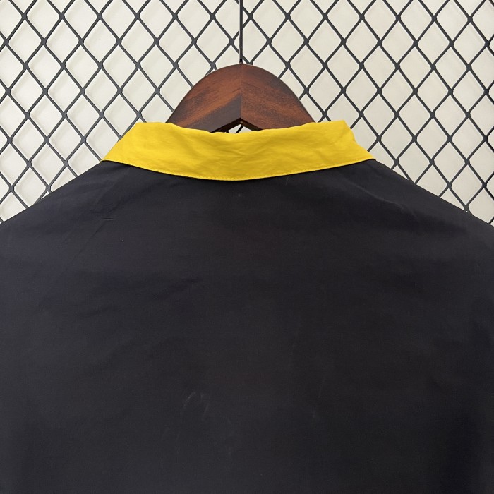 24/25 Manchester United Trench Coat Reversible