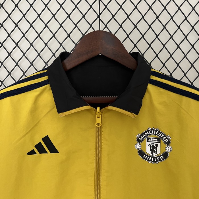 24/25 Manchester United Trench Coat Reversible