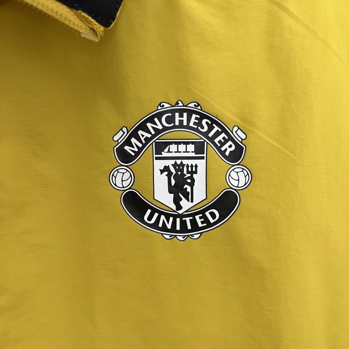 24/25 Manchester United Trench Coat Reversible