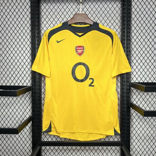 05/06 Arsenal Away Retro Jersey