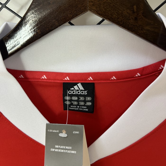 Retro 02/03 Benfica Home Jersey