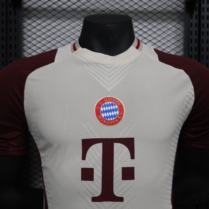 Player Version 24/25 Bayern Munich Training Jersey