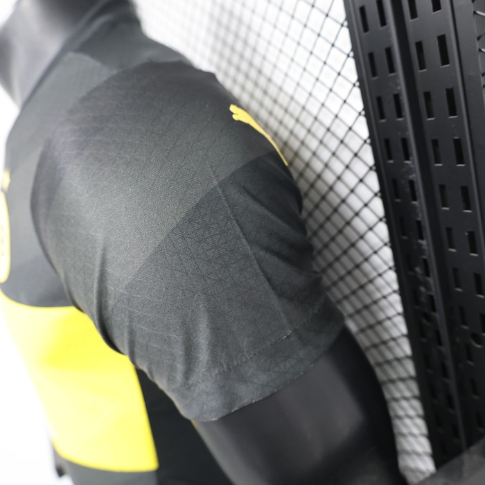 Player Version 24/25 Borussia Dortmund Away Jersey