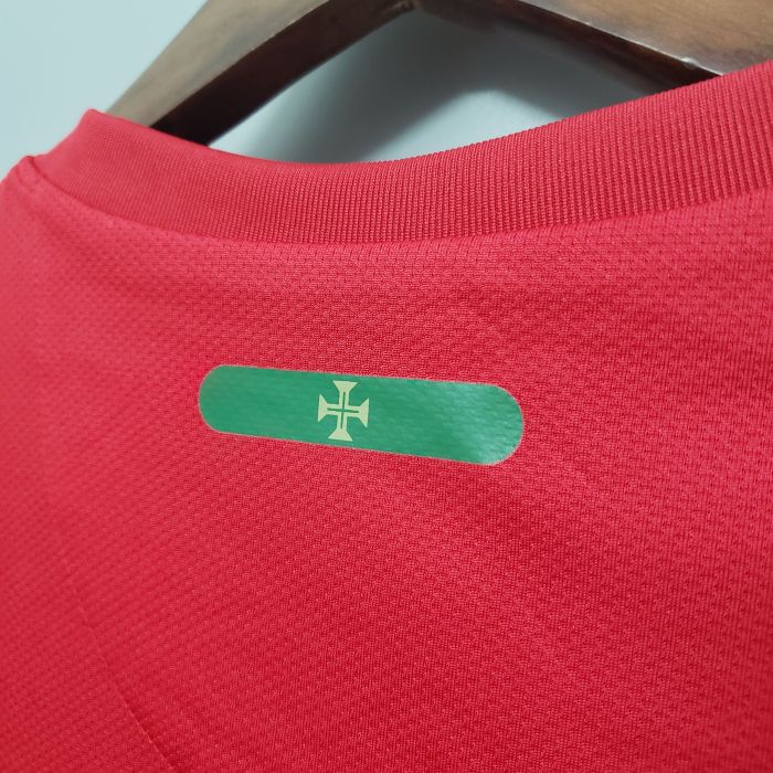 Retro 2010 Portugal Home Jersey