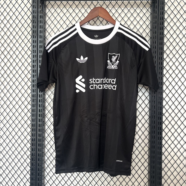 25/26 Liverpool Black Goalkeeper jersey