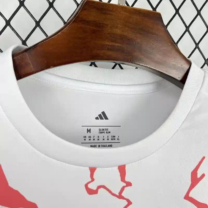 Real Madrid 25/26 White Pre-Match Jersey - Fan Version