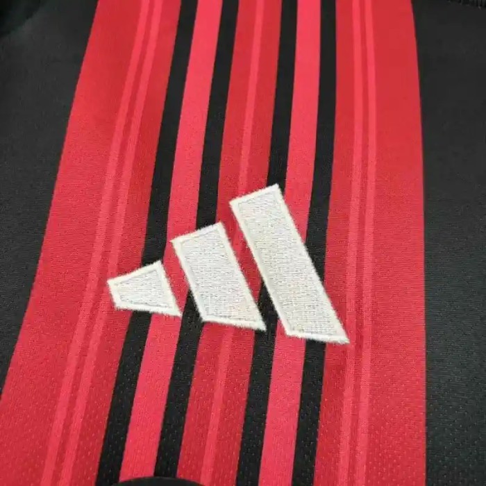 Frankfurt 26/27 Home Soccer Jersey - Fan Version