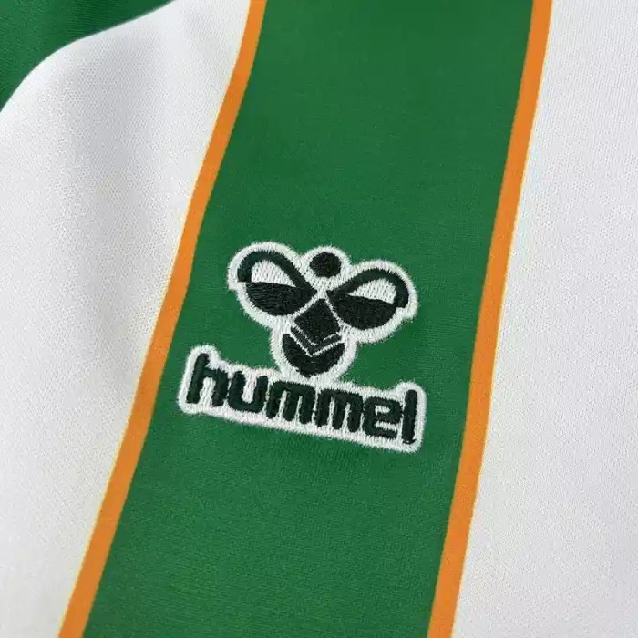 Real Betis 25/26 Green Goalkeeper Soccer Jersey - Fan Version