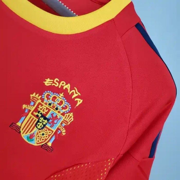 Spain 2002 Home Retro Soccer Jersey - Fan Version