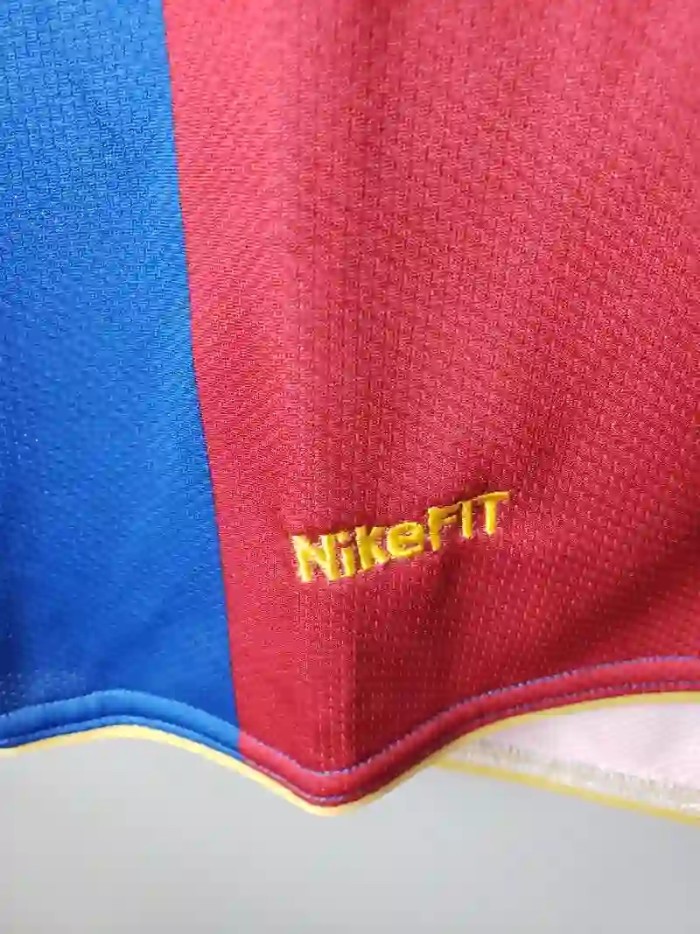 Barcelona 2007-08 Home Retro Soccer Jersey- Fan Version