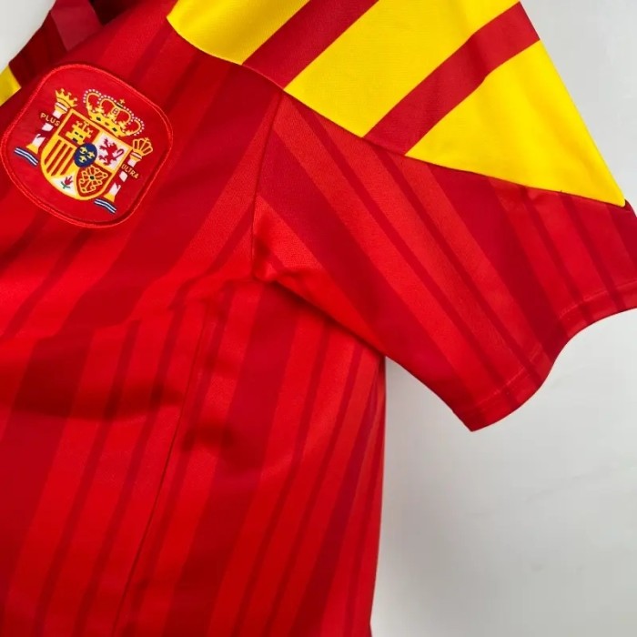 Spain 1992-94 Home Retro Soccer Jersey - Fan Version