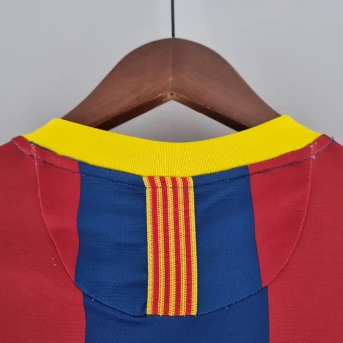 Long Sleeves Barcelona 2010-11 Home Retro Soccer Jersey- Fan Version