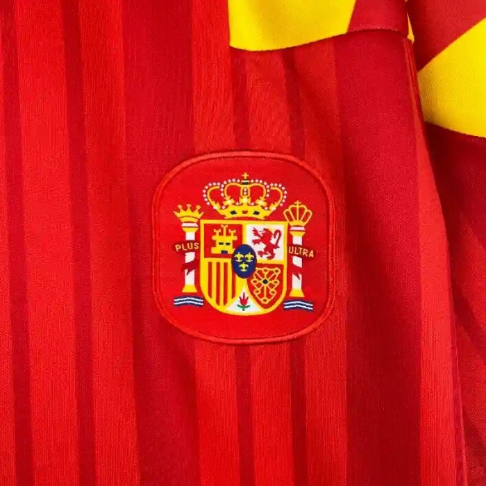 Spain 1992-94 Home Retro Soccer Jersey - Fan Version