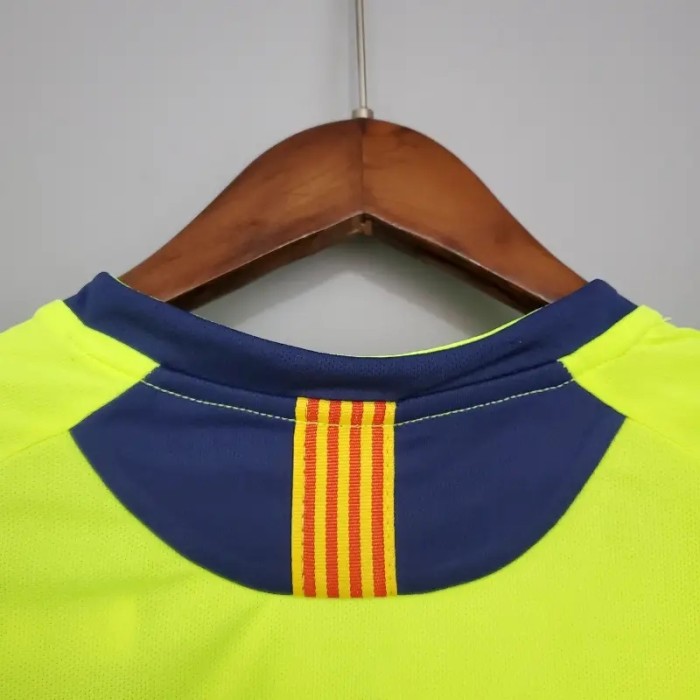 Barcelona 2005-06 Away Retro Soccer Jersey - Fan Version