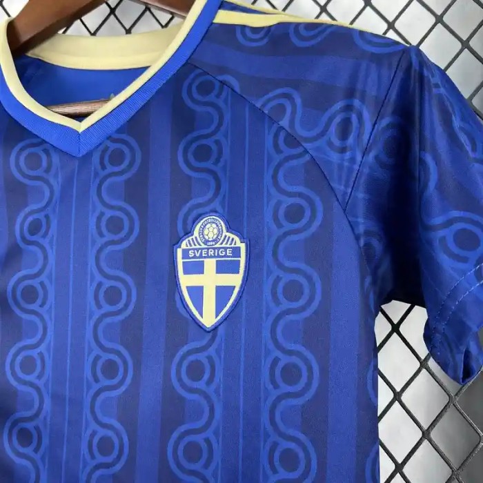 Sweden 2026 World Cup Away Soccer jersey – Kids Kit