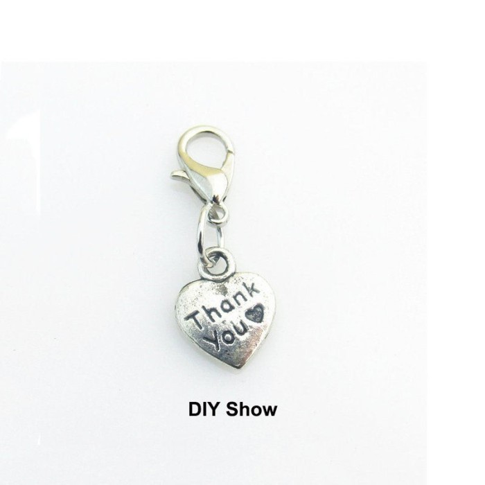 50pcs Antique Bronze or Silver thank you charm pendant, tiny heart Charms