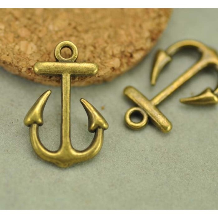 10pcs Antique Bronze Anchor Charms (#3010077)