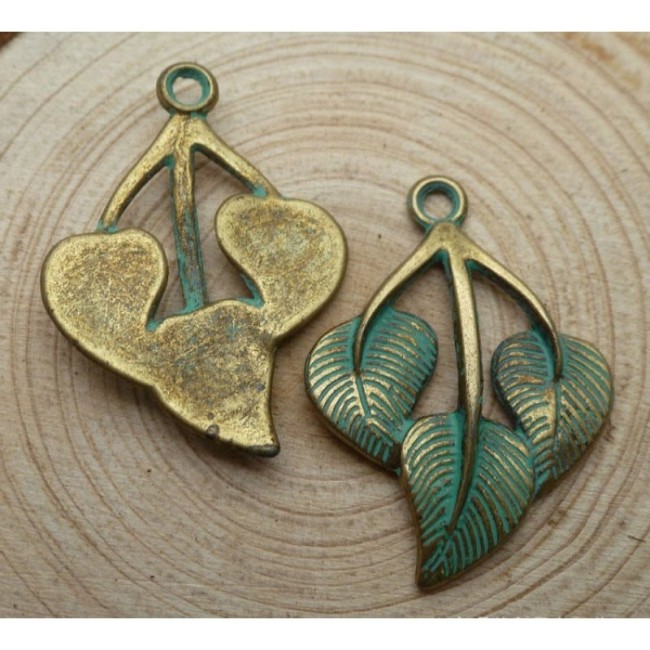 15PCS 31*22mm Leaves Pendant Necklace – Verdigris Leaf - Antique Style Nature Necklace
